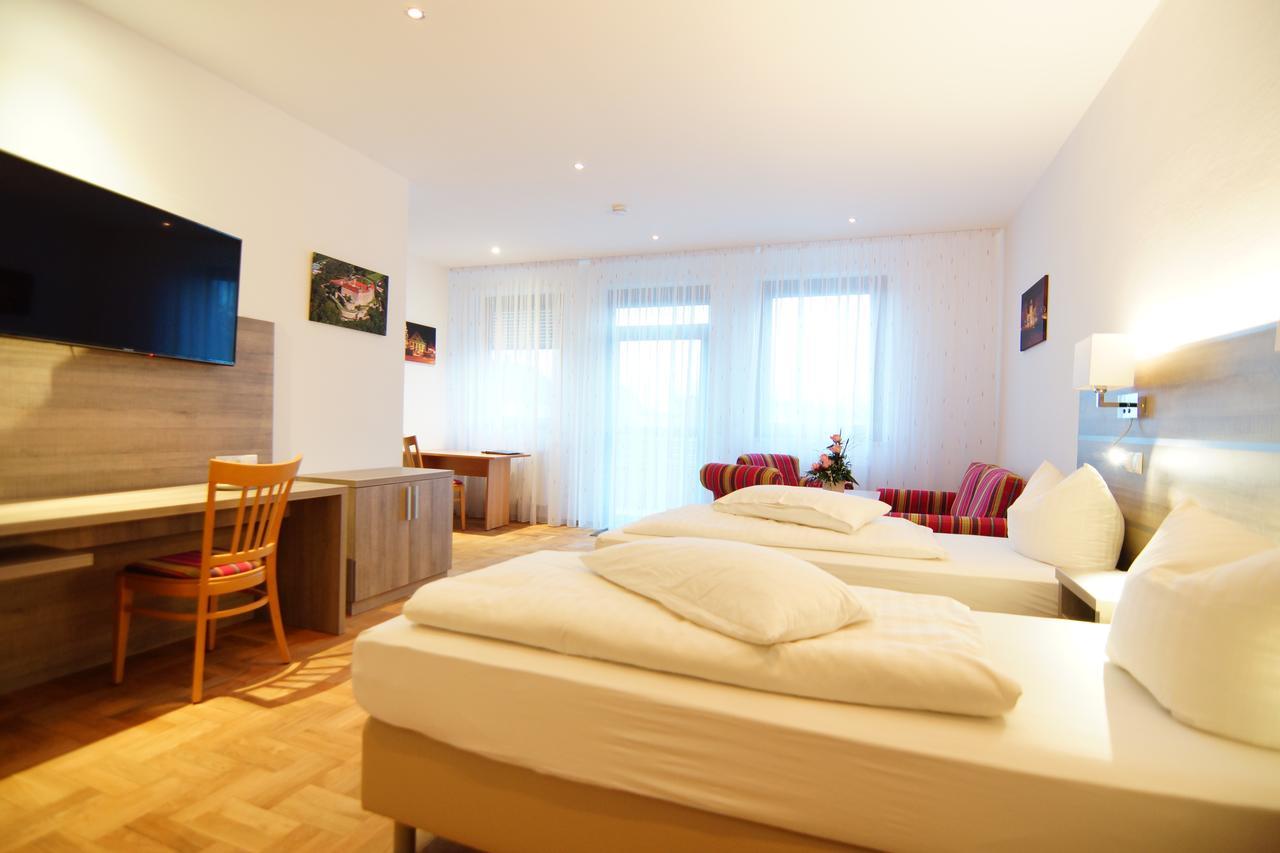 Hotel Spitzenpfeil Michelau in Oberfranken Esterno foto