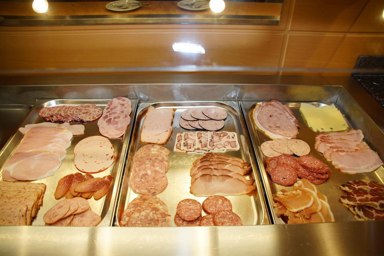 Hotel Spitzenpfeil Michelau in Oberfranken Esterno foto