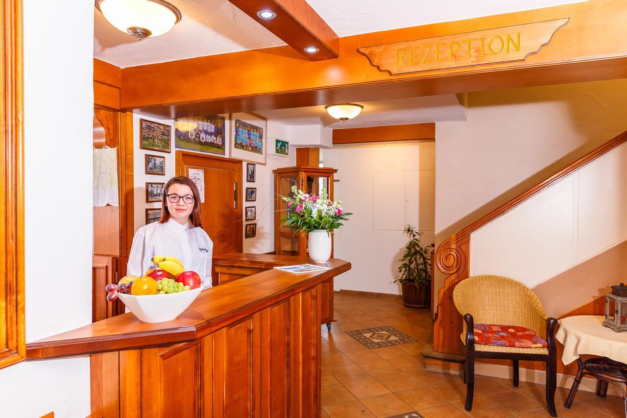 Hotel Spitzenpfeil Michelau in Oberfranken Esterno foto