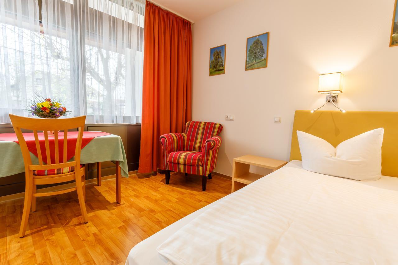 Hotel Spitzenpfeil Michelau in Oberfranken Esterno foto